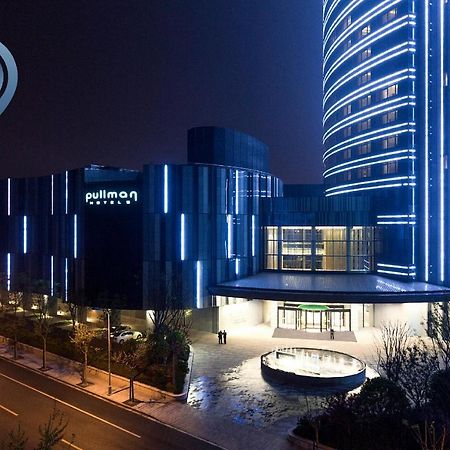 Pullman Shanghai Xuhui Exteriör bild