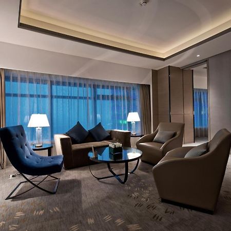 Pullman Shanghai Xuhui Exteriör bild