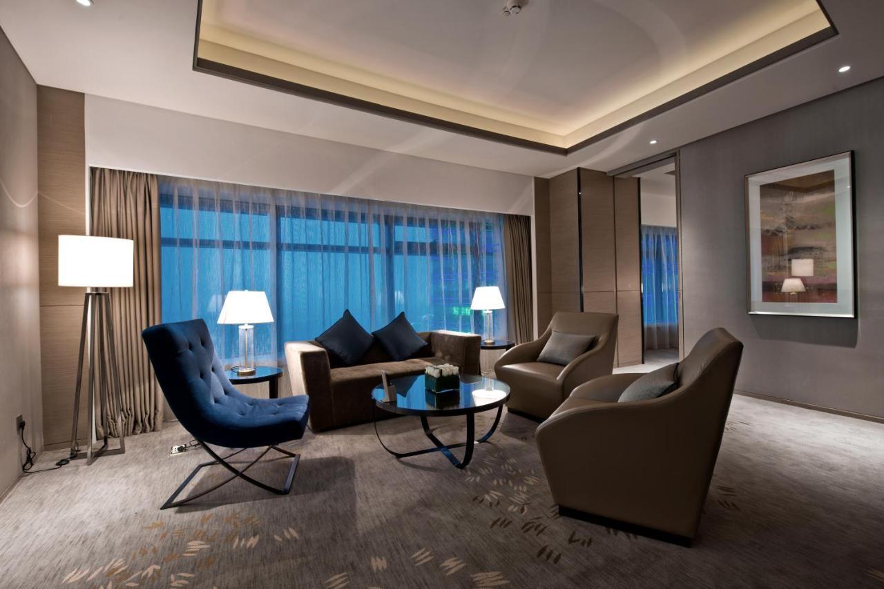 Pullman Shanghai Xuhui Exteriör bild